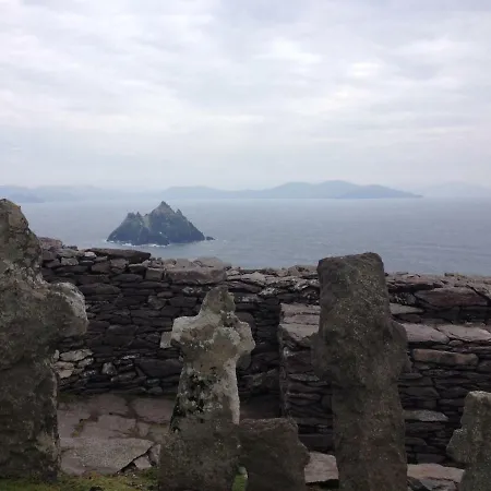 Staigue Fort House *