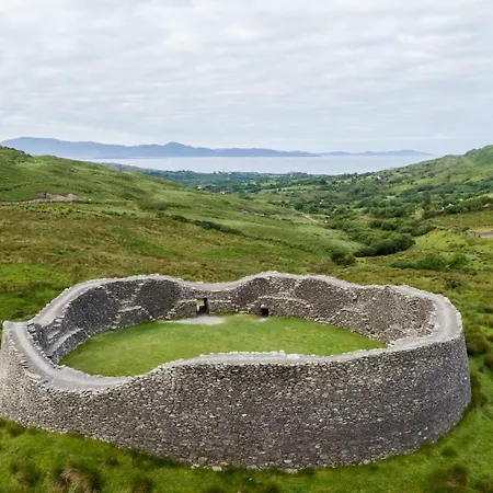 Staigue Fort House Bed & Breakfast